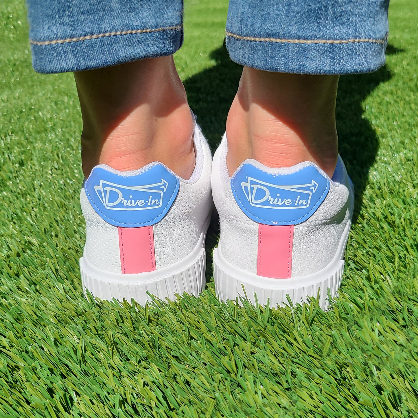 CINEMA - White/Blue/Pink